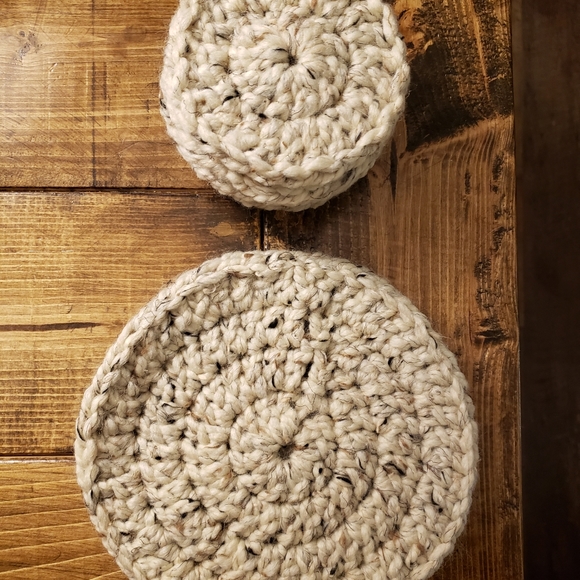 Handmade Coaster and Trivet set - Picture 5 of 6